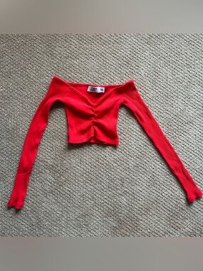Tiger Mist Red Off-Shoulder Crop Top Size: XS